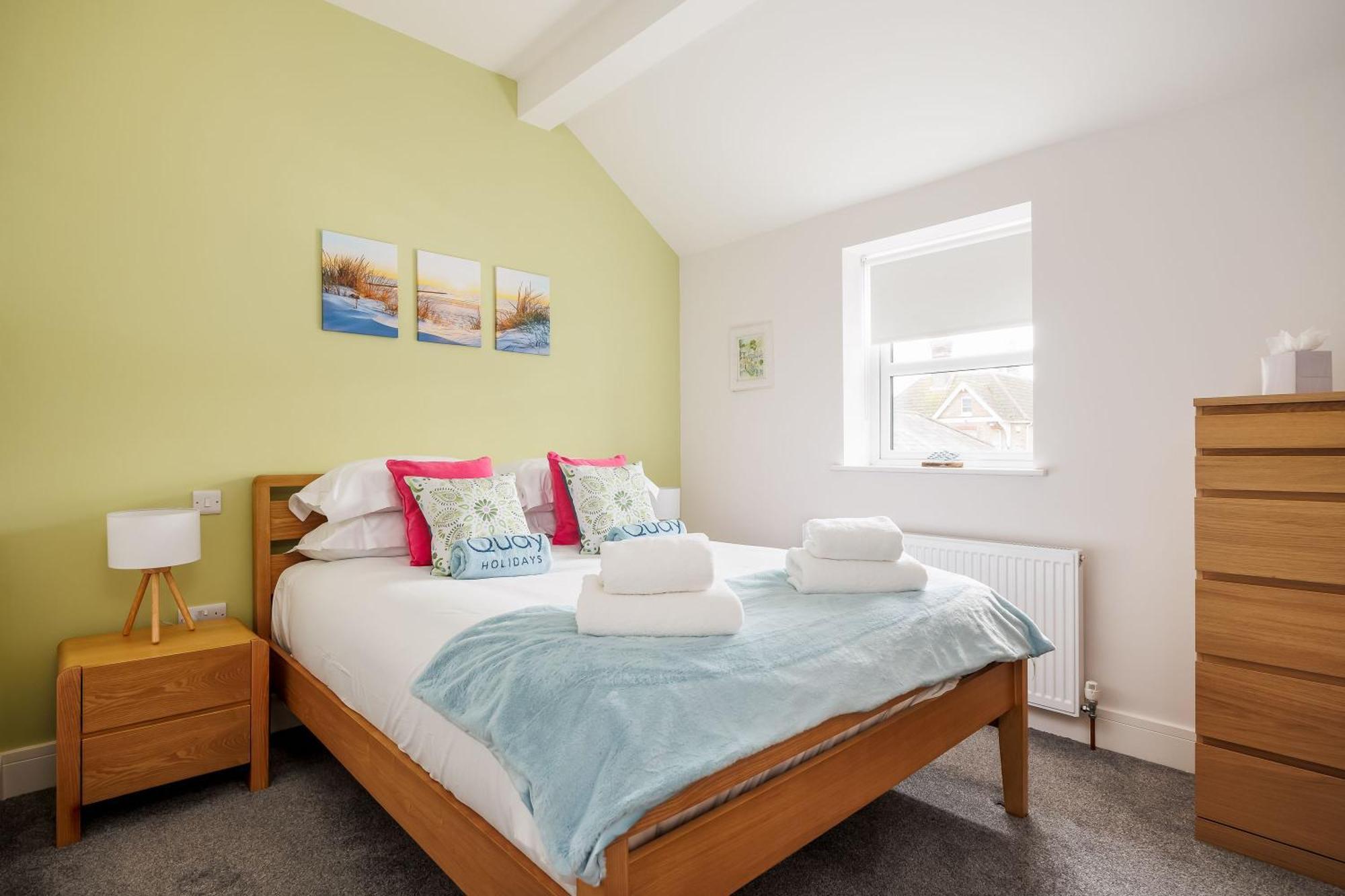 Charlotte Cottage Пул Екстериор снимка