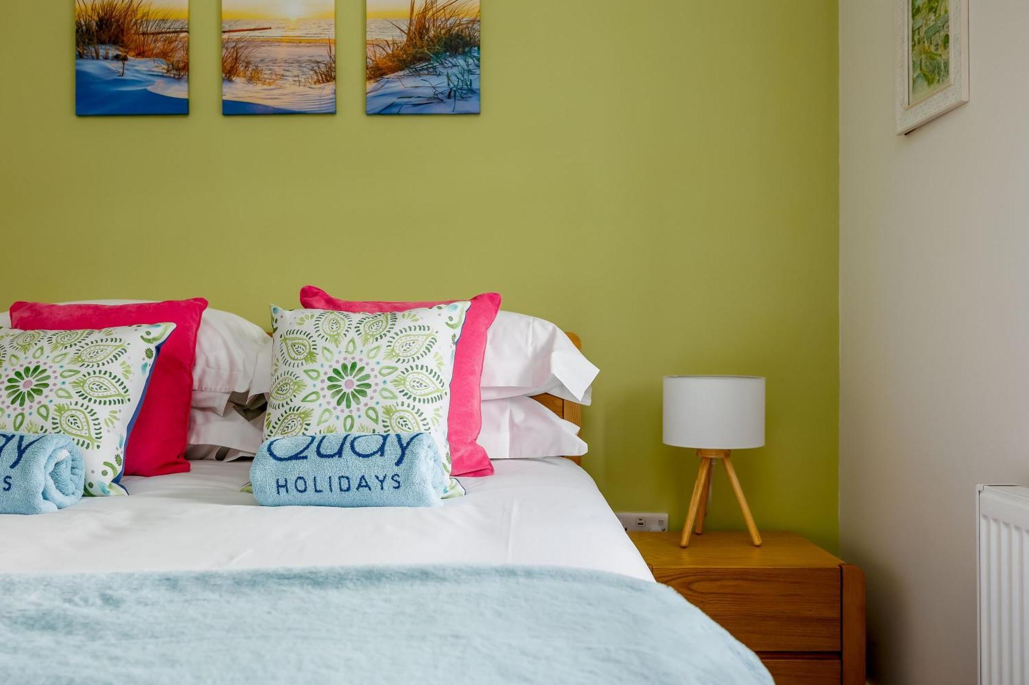 Charlotte Cottage Пул Екстериор снимка